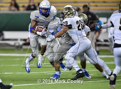 Thumbnail 3 in Connally vs. Royse City photogallery.