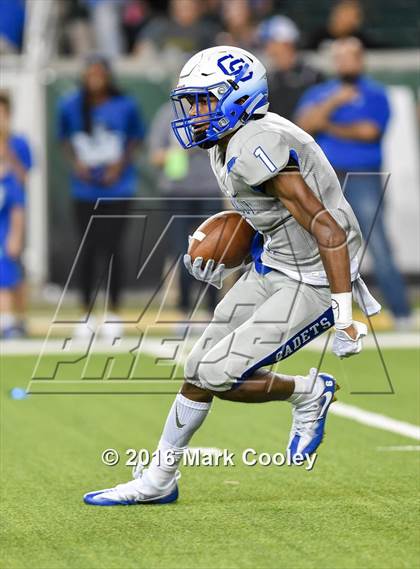 Thumbnail 3 in Connally vs. Royse City photogallery.