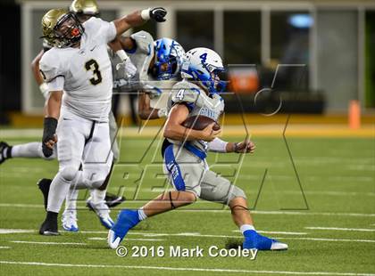 Thumbnail 2 in Connally vs. Royse City photogallery.