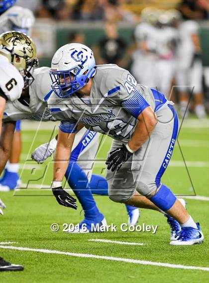 Thumbnail 2 in Connally vs. Royse City photogallery.