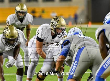 Thumbnail 3 in Connally vs. Royse City photogallery.