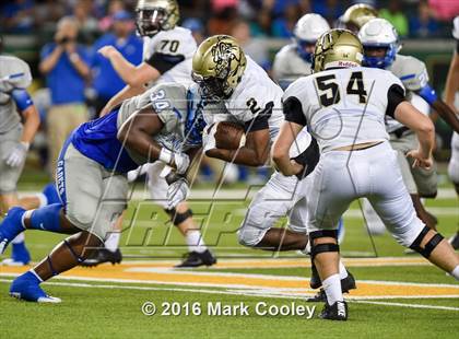 Thumbnail 3 in Connally vs. Royse City photogallery.