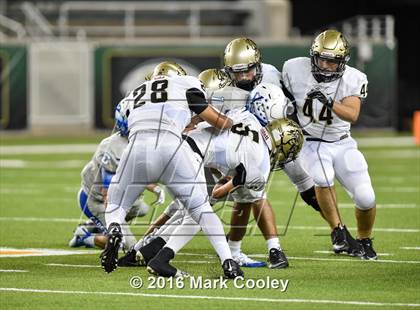 Thumbnail 2 in Connally vs. Royse City photogallery.