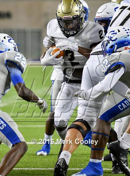 Thumbnail 2 in Connally vs. Royse City photogallery.
