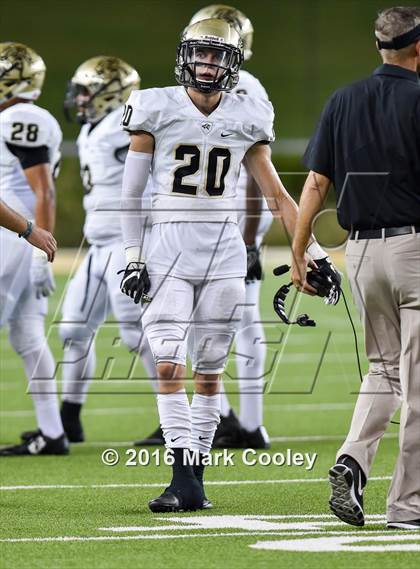 Thumbnail 3 in Connally vs. Royse City photogallery.