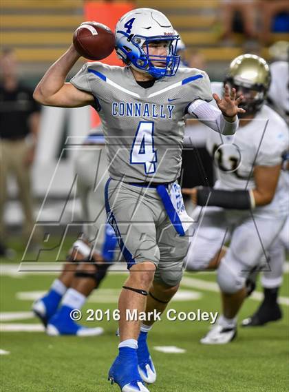 Thumbnail 3 in Connally vs. Royse City photogallery.