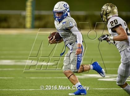 Thumbnail 2 in Connally vs. Royse City photogallery.