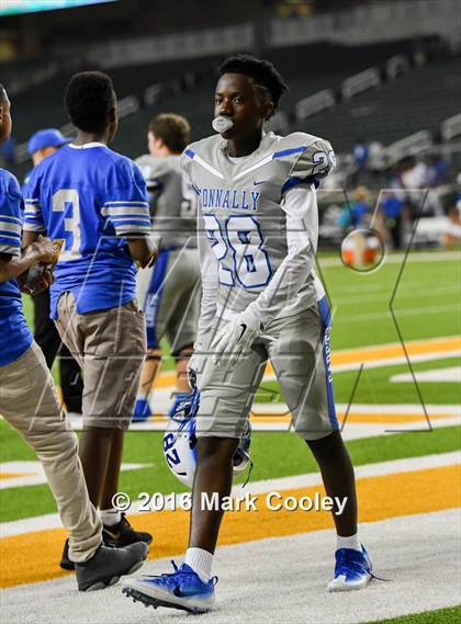 Thumbnail 2 in Connally vs. Royse City photogallery.