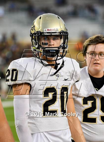 Thumbnail 3 in Connally vs. Royse City photogallery.