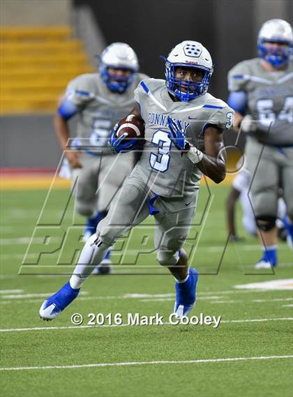 Thumbnail 1 in Connally vs. Royse City photogallery.