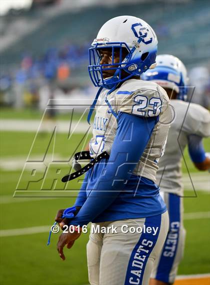 Thumbnail 2 in Connally vs. Royse City photogallery.