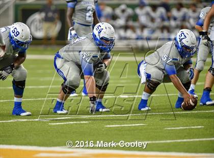 Thumbnail 2 in Connally vs. Royse City photogallery.