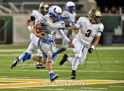 Thumbnail 3 in Connally vs. Royse City photogallery.
