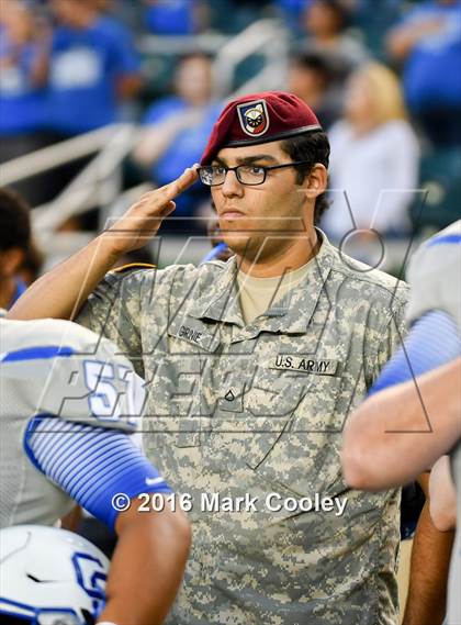 Thumbnail 3 in Connally vs. Royse City photogallery.