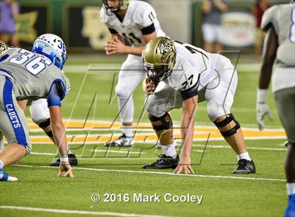 Thumbnail 1 in Connally vs. Royse City photogallery.