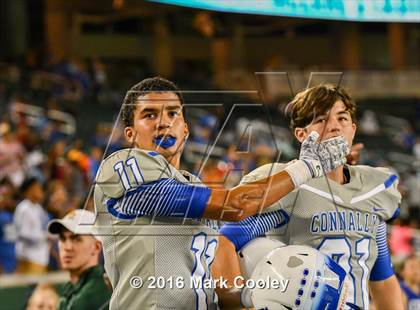 Thumbnail 2 in Connally vs. Royse City photogallery.