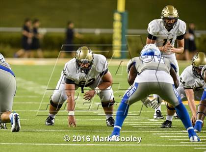 Thumbnail 2 in Connally vs. Royse City photogallery.