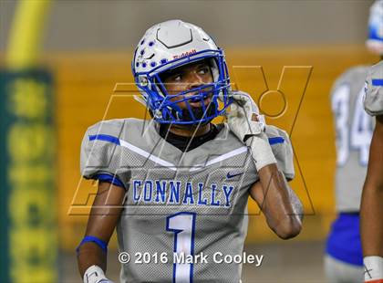 Thumbnail 3 in Connally vs. Royse City photogallery.