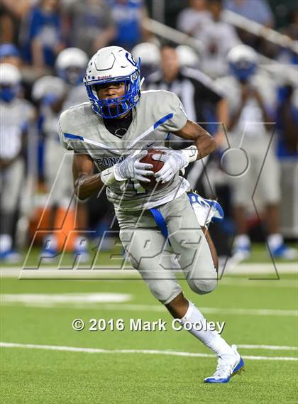 Thumbnail 2 in Connally vs. Royse City photogallery.