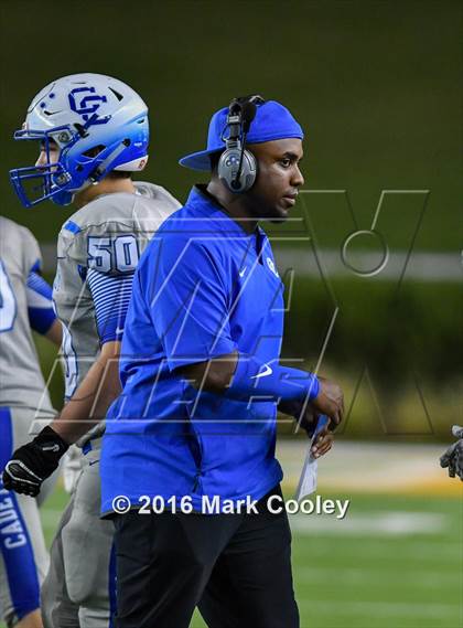 Thumbnail 1 in Connally vs. Royse City photogallery.