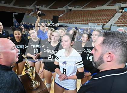 Thumbnail 2 in Valley Christian vs. Snowflake (AIA 3A Final - Awards) photogallery.