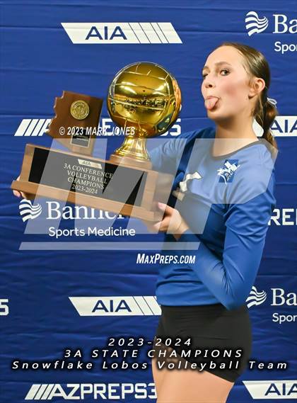 Thumbnail 3 in Valley Christian vs. Snowflake (AIA 3A Final - Awards) photogallery.