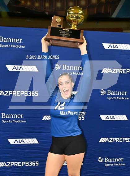 Thumbnail 2 in Valley Christian vs. Snowflake (AIA 3A Final - Awards) photogallery.