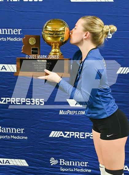 Thumbnail 3 in Valley Christian vs. Snowflake (AIA 3A Final - Awards) photogallery.