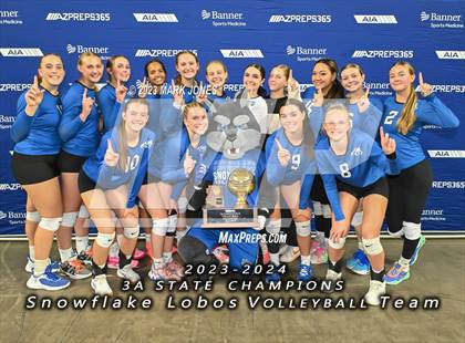 Thumbnail 1 in Valley Christian vs. Snowflake (AIA 3A Final - Awards) photogallery.