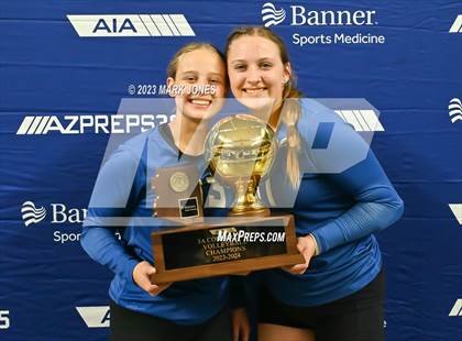 Thumbnail 3 in Valley Christian vs. Snowflake (AIA 3A Final - Awards) photogallery.