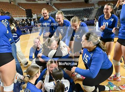 Thumbnail 2 in Valley Christian vs. Snowflake (AIA 3A Final - Awards) photogallery.