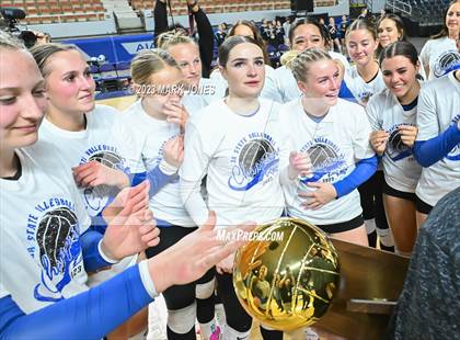 Thumbnail 3 in Valley Christian vs. Snowflake (AIA 3A Final - Awards) photogallery.