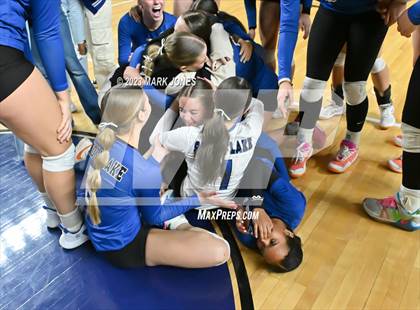 Thumbnail 3 in Valley Christian vs. Snowflake (AIA 3A Final - Awards) photogallery.