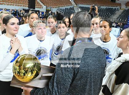 Thumbnail 3 in Valley Christian vs. Snowflake (AIA 3A Final - Awards) photogallery.