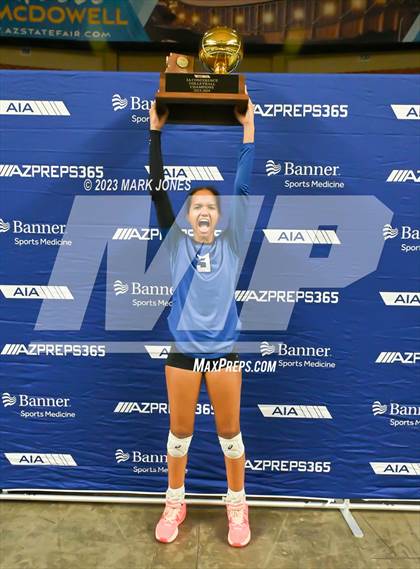 Thumbnail 2 in Valley Christian vs. Snowflake (AIA 3A Final - Awards) photogallery.