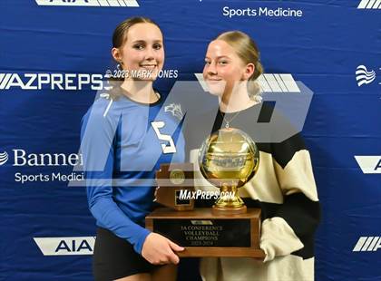 Thumbnail 3 in Valley Christian vs. Snowflake (AIA 3A Final - Awards) photogallery.