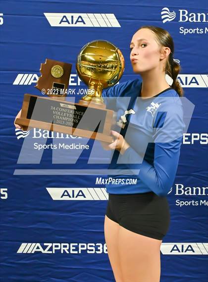 Thumbnail 3 in Valley Christian vs. Snowflake (AIA 3A Final - Awards) photogallery.