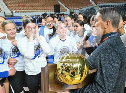 Thumbnail 2 in Valley Christian vs. Snowflake (AIA 3A Final - Awards) photogallery.