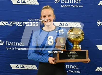 Thumbnail 2 in Valley Christian vs. Snowflake (AIA 3A Final - Awards) photogallery.