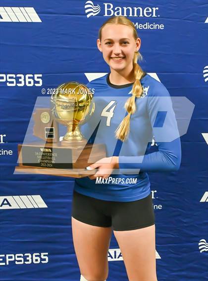 Thumbnail 3 in Valley Christian vs. Snowflake (AIA 3A Final - Awards) photogallery.