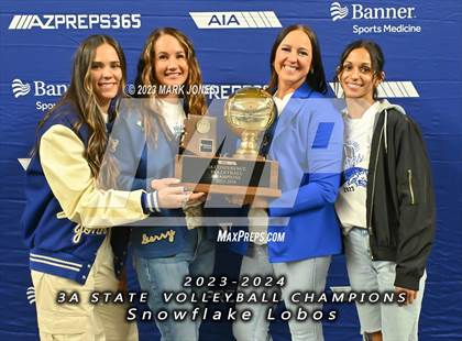 Thumbnail 1 in Valley Christian vs. Snowflake (AIA 3A Final - Awards) photogallery.