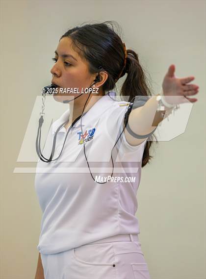 Thumbnail 2 in Caney Creek vs. Nimitz (Davis WP Tournament) photogallery.
