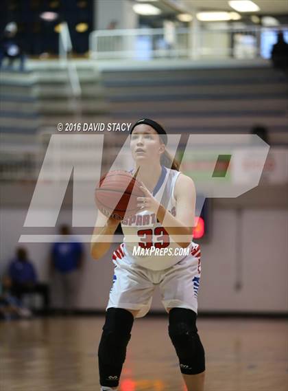 Thumbnail 3 in Bixby vs. Northside (Sapulpa Christmas Classic) photogallery.