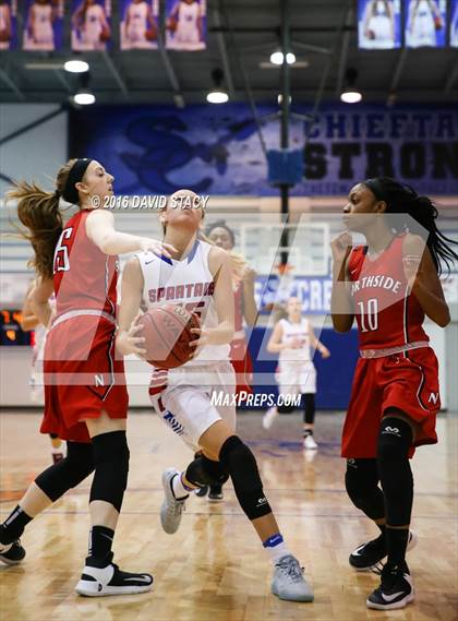 Thumbnail 1 in Bixby vs. Northside (Sapulpa Christmas Classic) photogallery.
