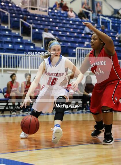 Thumbnail 3 in Bixby vs. Northside (Sapulpa Christmas Classic) photogallery.