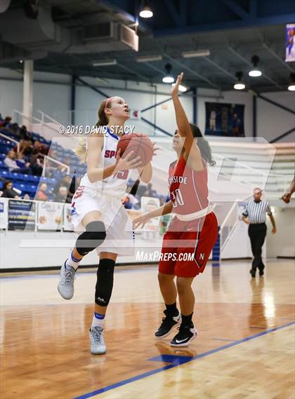 Thumbnail 2 in Bixby vs. Northside (Sapulpa Christmas Classic) photogallery.