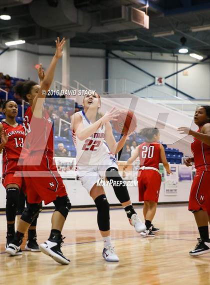 Thumbnail 1 in Bixby vs. Northside (Sapulpa Christmas Classic) photogallery.