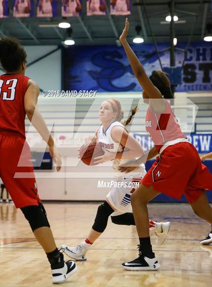 Thumbnail 2 in Bixby vs. Northside (Sapulpa Christmas Classic) photogallery.