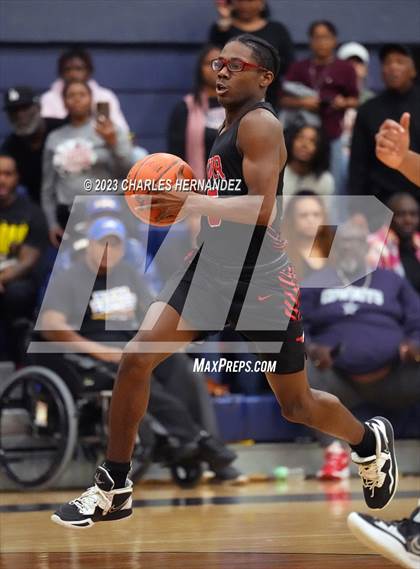 Thumbnail 2 in Furr vs Silsbee (UIL 4A Region III Semifinal) photogallery.