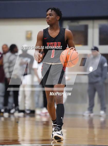 Thumbnail 3 in Furr vs Silsbee (UIL 4A Region III Semifinal) photogallery.
